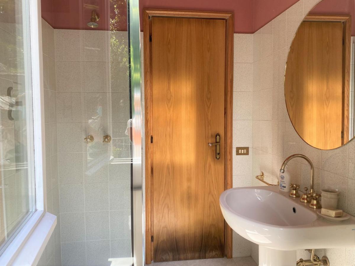 Casa Del Custode: Renovated Flat With Garden In A Villa Near The Lake Stresa Exteriér fotografie