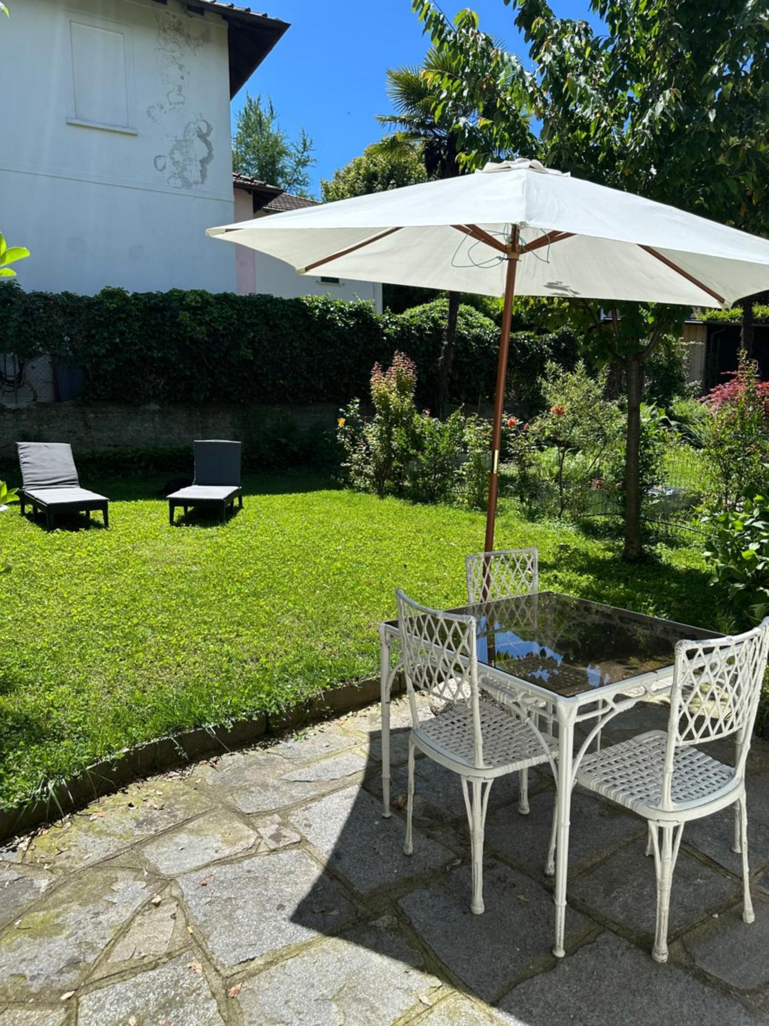 Casa Del Custode: Renovated Flat With Garden In A Villa Near The Lake Stresa Exteriér fotografie